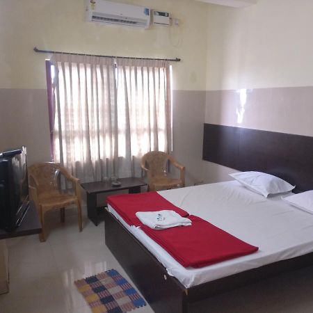 Subhadra Comforts Hotel ชิโมกา ภายนอก รูปภาพ