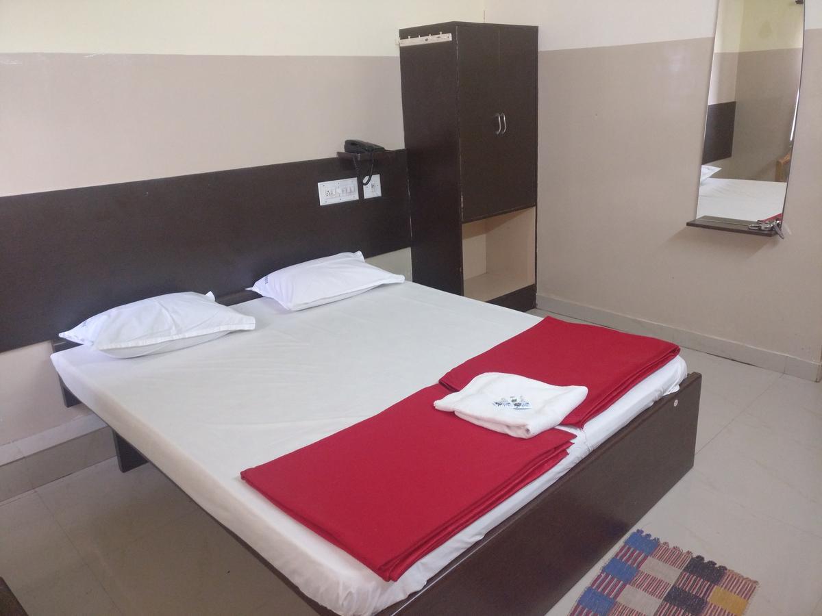 Subhadra Comforts Hotel ชิโมกา ภายนอก รูปภาพ
